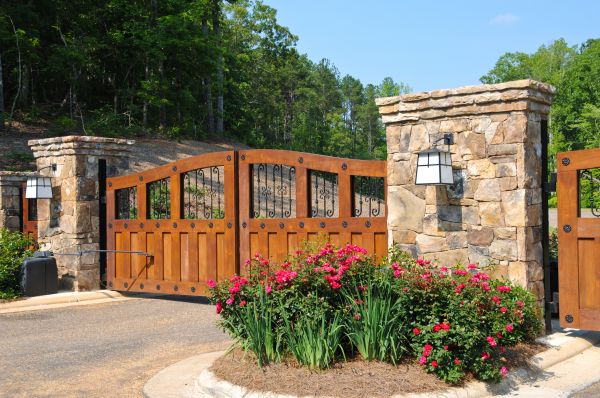 Sevierville Driveway Gate Service